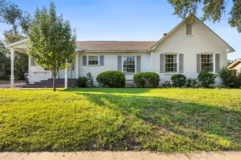 3120 Lyle Ave, Waco, TX 76708