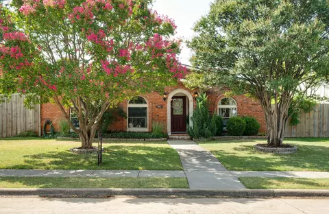 4913 N Colony Blvd, The Colony, TX 75056