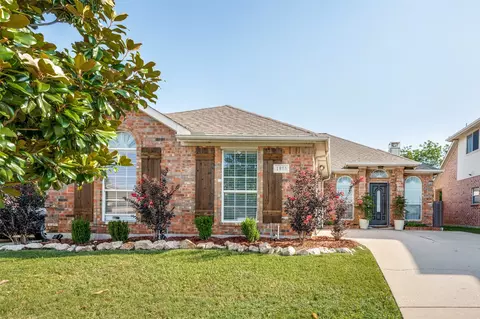 1825 Carver Dr, Carrollton, TX 75010