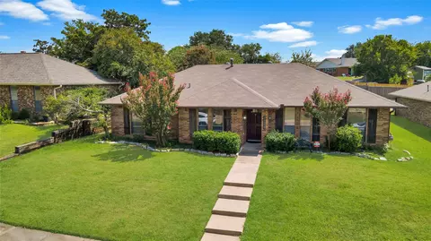1712 Rosemeade Cir, Carrollton, TX 75007