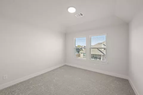 Bedroom - 5221 Rowlan Row, Midlothian, TX 76065 photo 8 of 9