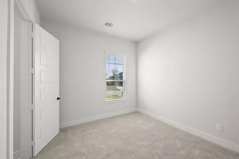Bedroom - 5221 Rowlan Row, Midlothian, TX 76065 photo 4 of 9
