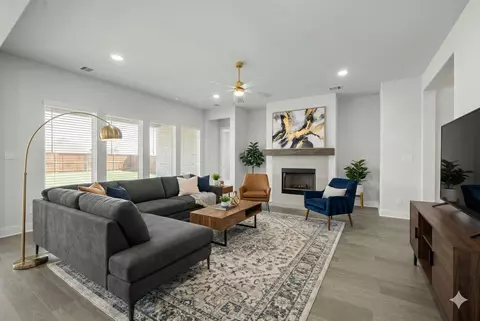 Living - 5221 Rowlan Row, Midlothian, TX 76065 photo 1 of 3