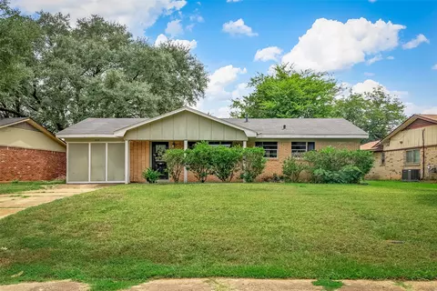 9039 Sara Ln, Shreveport, LA 71118