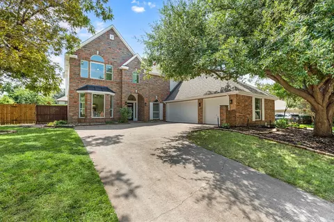 2727 Creek Crossing Dr, Mckinney, TX 75072