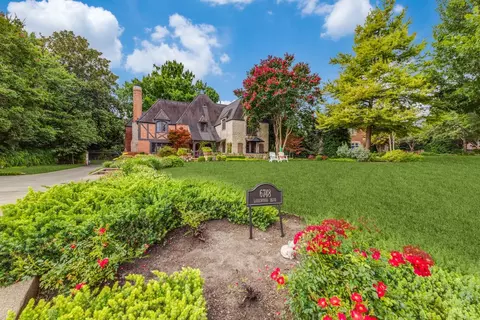 6748 Lakewood Blvd, Dallas, TX 75214