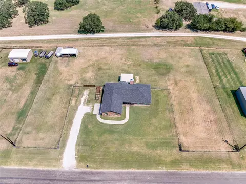 106 Hampton Ln, Springtown, TX 76082 photo 24