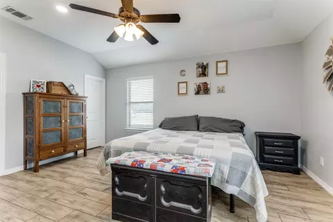106 Hampton Ln, Springtown, TX 76082 photo 10