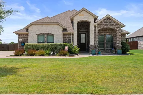 5405 Silver Spur Trl, Midlothian, TX 76065