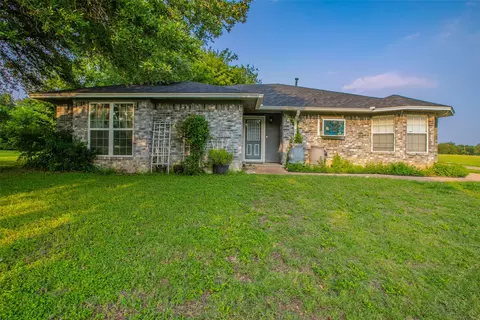 1936 Post Oak Dr, Waco, TX 76705