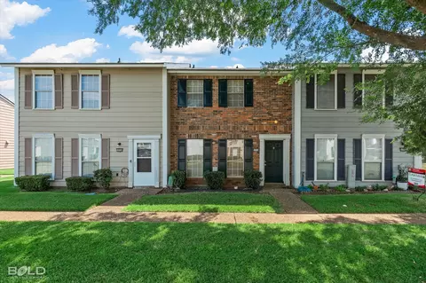 10318 Loma Vista Dr, Shreveport, LA 71115