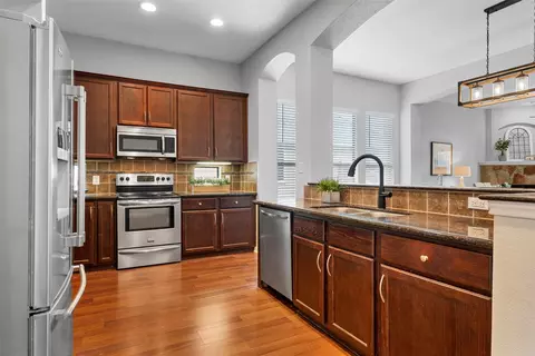 Kitchen - 10266 Condor Loop, Waco, TX 76708 photo 1 of 5