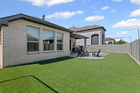Exterior - 1116 Grassy Ln, Argyle, TX 76226 photo 6 of 6