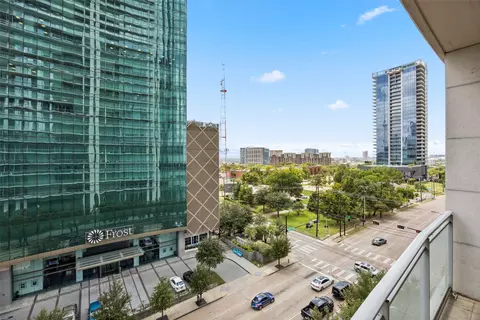 2900 Mckinnon St #602, Dallas, TX 75201