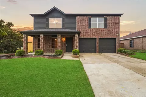 2914 Post Oak Dr, Seagoville, TX 75159