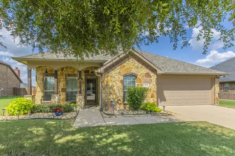 125 Sumac Dr, Waxahachie, TX 75165