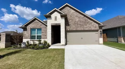 1808 Swallow St, Denton, TX 76205