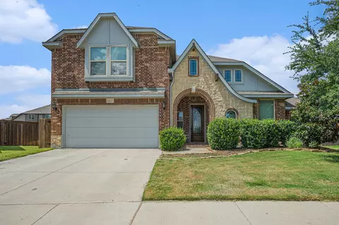 10217 Fox Grove Ct, Fort Worth, TX 76131
