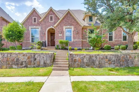 7219 Comal Dr, Irving, TX 75039