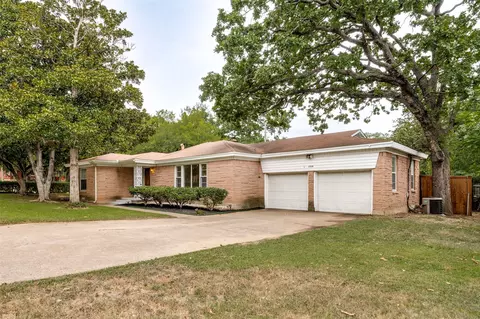 1710 Henderson Ct, Irving, TX 75061