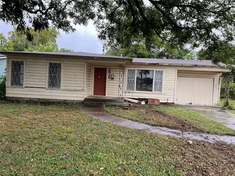 3816 N 20th St, Waco, TX 76708