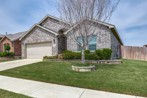 2537 Red Draw Rd, Fort Worth, TX 76177