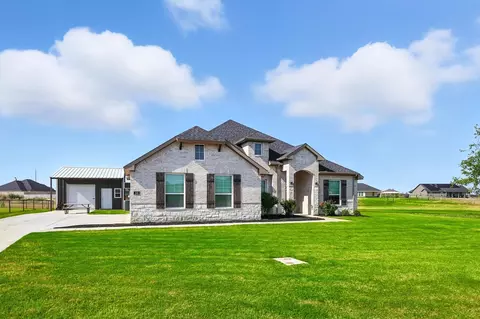 102 Mossy Creek Trl, Rhome, TX 76078