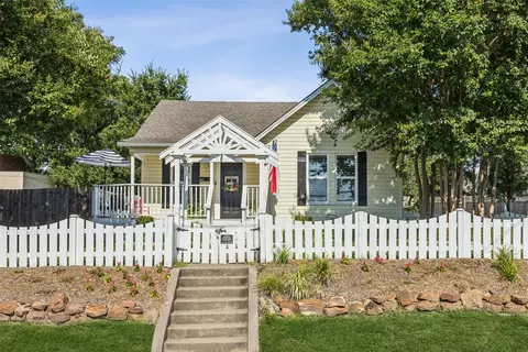919 S Tennessee St, Mckinney, TX 75069