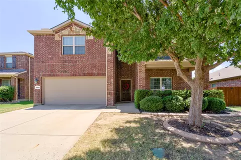 1208 Cheyenne Dr, Aubrey, TX 76227