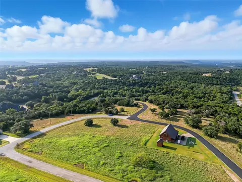 8457 Bruntsfield Loop Dr, Cleburne, TX 76033 photo 16