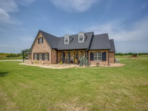 748 Private Road 4011, Decatur, TX 76234