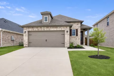 2240 Aspen Chase Dr, Royse City, TX 75189