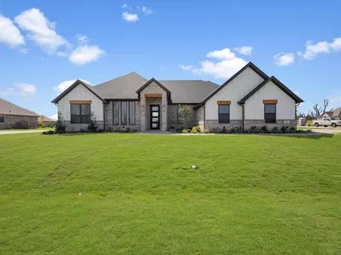 3000 Hazlewood Rd, Granbury, TX 76049