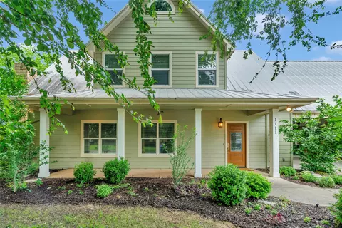 1111 College Ave, Glen Rose, TX 76043