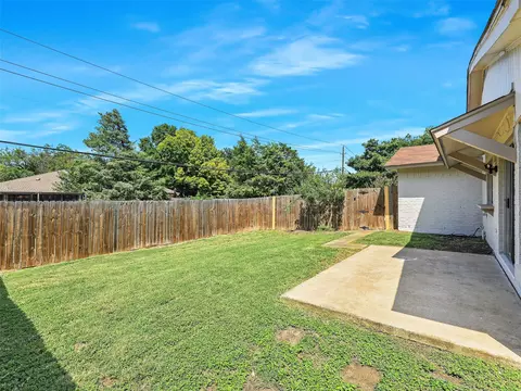 2013 E Collins Blvd, Richardson, TX 75081 photo 24