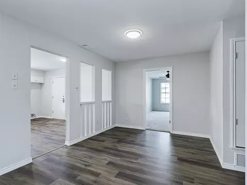 2013 E Collins Blvd, Richardson, TX 75081 photo 8