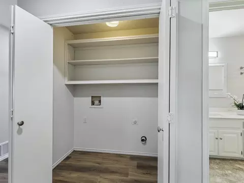 2013 E Collins Blvd, Richardson, TX 75081 photo 23