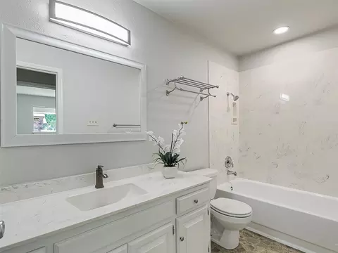 2013 E Collins Blvd, Richardson, TX 75081 photo 21