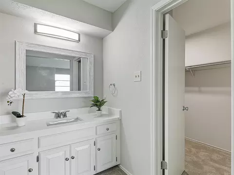 2013 E Collins Blvd, Richardson, TX 75081 photo 19