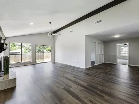 2013 E Collins Blvd, Richardson, TX 75081 photo 6