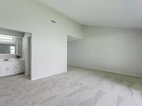2013 E Collins Blvd, Richardson, TX 75081 photo 17