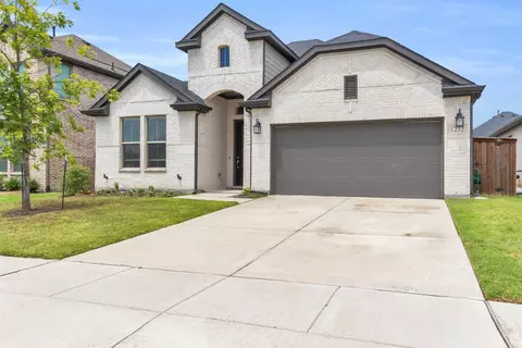 1272 Caprock Dr, Forney, TX 75126