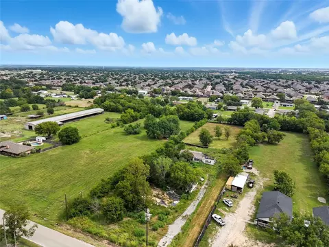 14721 Pecan Ln, Forney, TX 75126