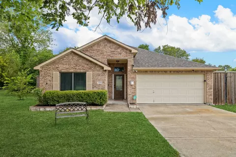 1425 Anthony St, Mckinney, TX 75069