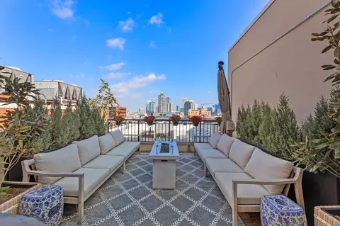 509 Elm St #601, Dallas, TX 75202