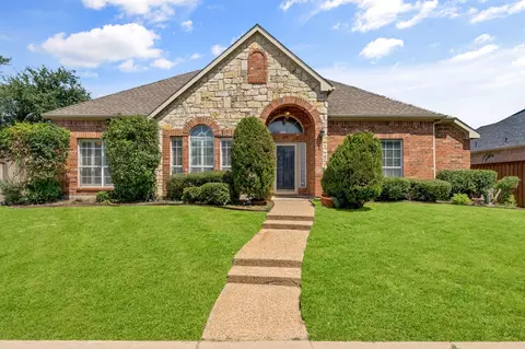 4441 English Oak Dr, Plano, TX 75024