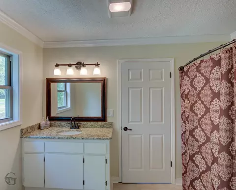 Bath - 4497 Highway 163 Hwy, Doyline, LA 71023 photo 1 of 4