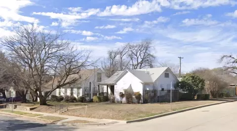 3700 Harley Ave, Fort Worth, TX 76107