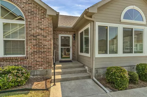 2601 Marsh Ln #341, Plano, TX 75093