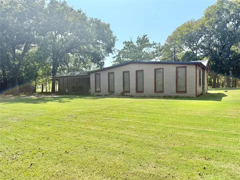 712 County Road 2104, Kemp, TX 75143